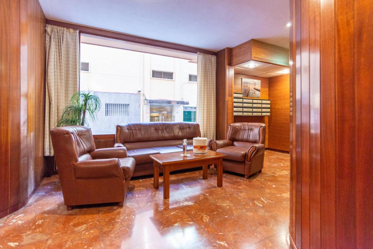 Faro, Bonito Apartamento En La Malagueta Málaga Exterior foto